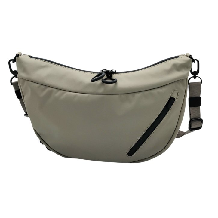 Aunts & Uncles TOYO RE LITE halfmoon bag driftwood